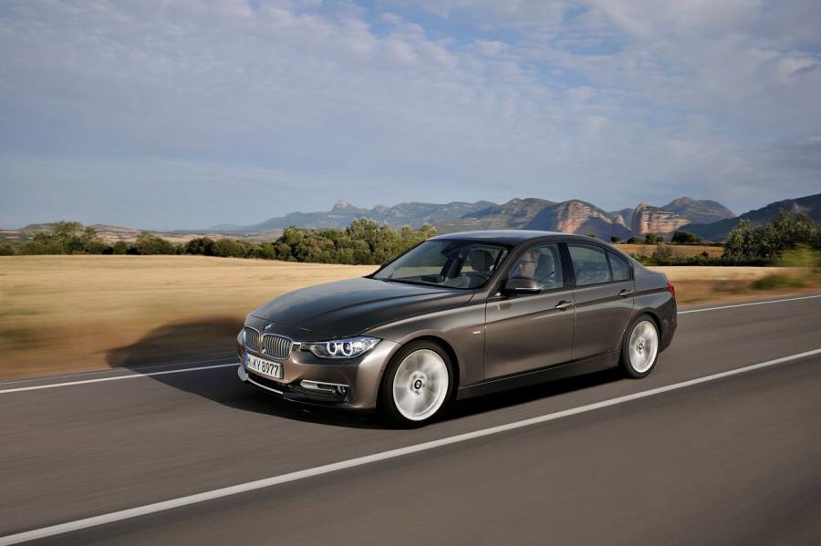  BMW 3-Series 2012 года  (фото 122 из 191)